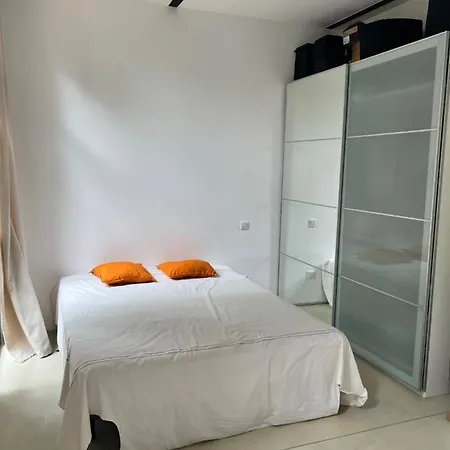 Studio Pour Couple Tourmagne Apartamento *